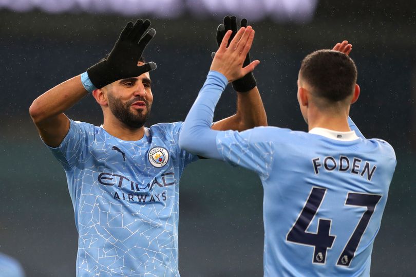 Phil Foden and Riyad Mahrez Play Jenga - Who Will Emerge Victorious