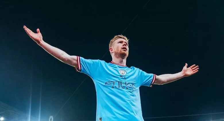 Kevin De Bruyne praises Manchester City's performance in 4-1 victory against Arsenal and talks title race