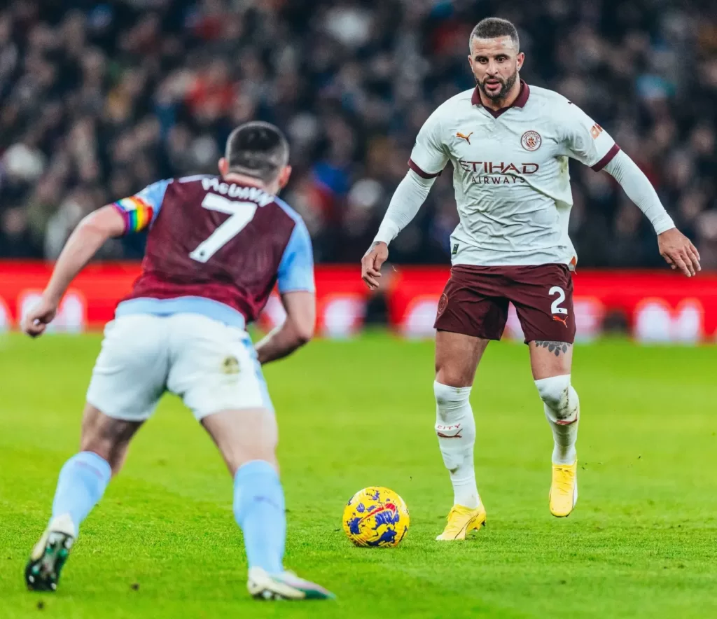 Aston Villa 1-0 Manchester City: Leon Bailey goal dents City title hopes to  leave them six points behind Arsenal - Eurosport