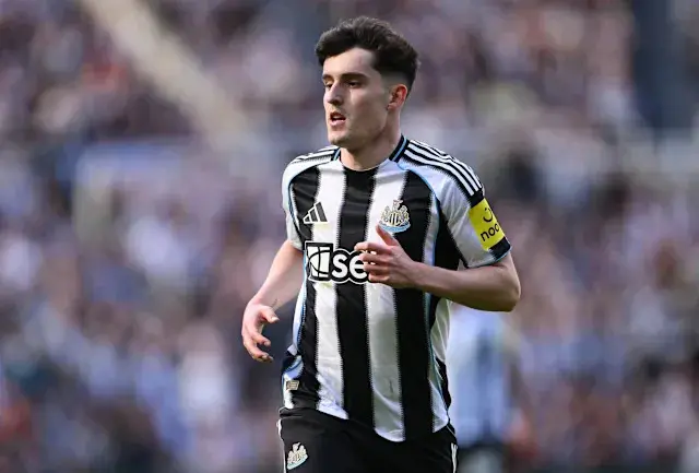 Manchester City Face £80m Fee for Newcastle Defender Tino Livramento