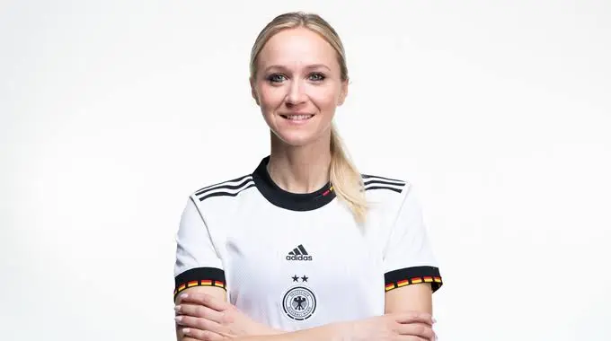 Rebecca Knaak Leads Germany to 2-0 Win Over Poland