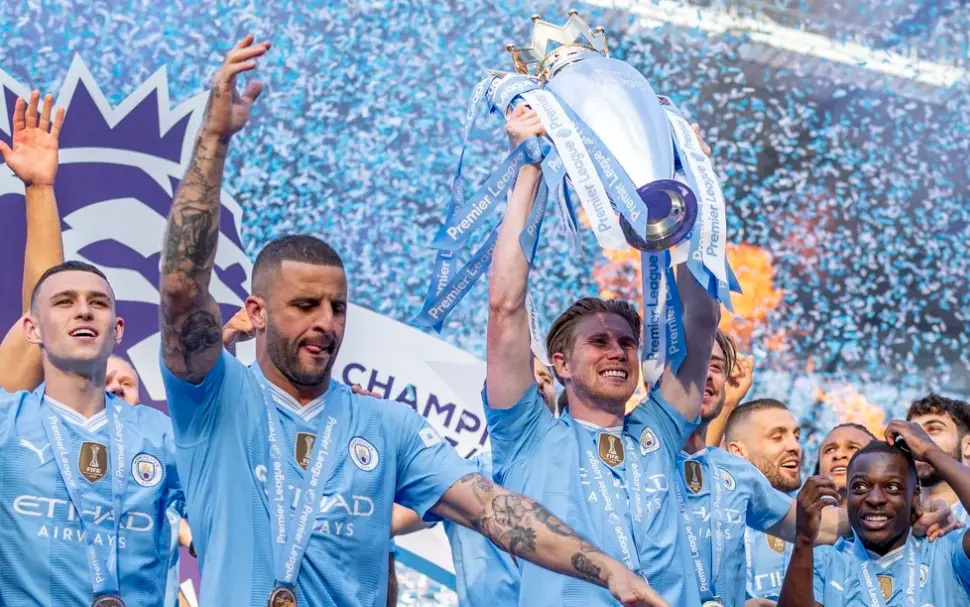 Manchester City Set To Address Right-Back Issue Following Kyle Walker Exit