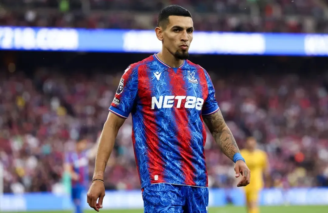 Crystal Palace’s Daniel Munoz Open to Manchester City Move Amid Right-Back Search
