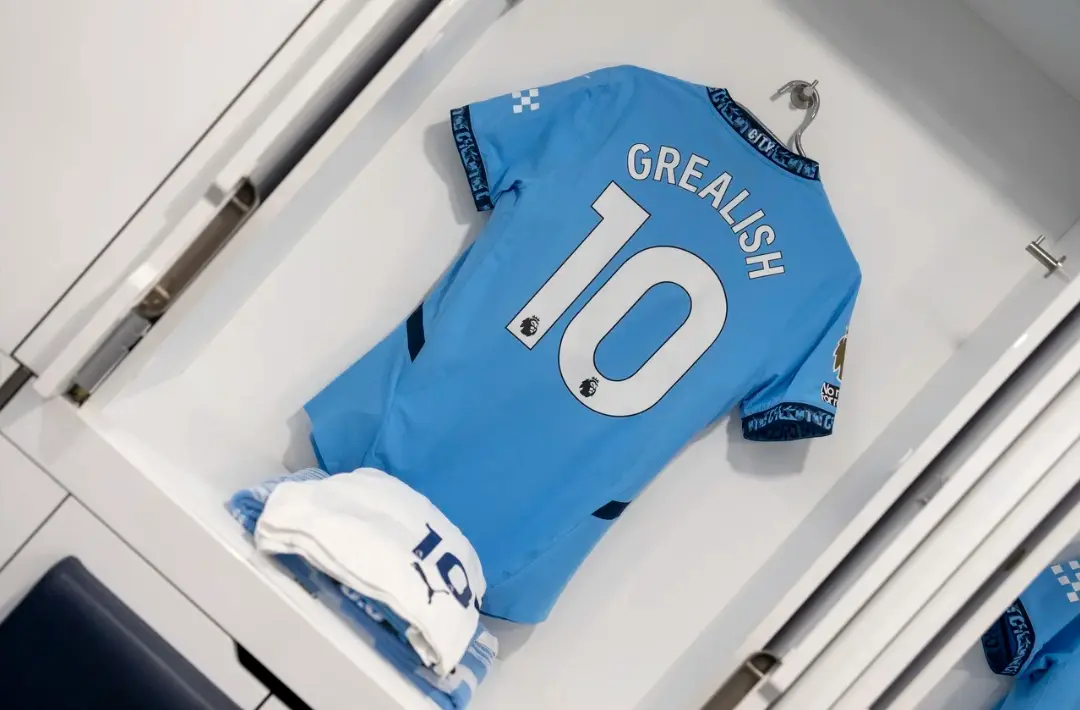 Manchester City’s Number 10 Shirt Set for Change Amid Grealish Transfer Rumours