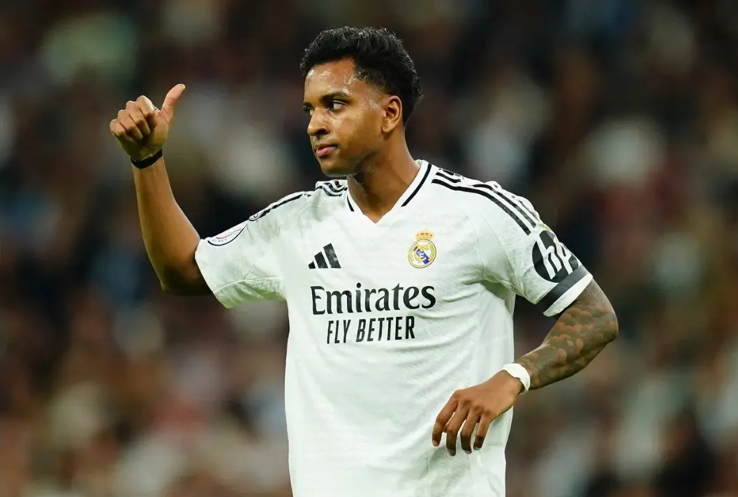 Manchester City Weigh €100 Million Rodrygo Move Amid Forward Departures