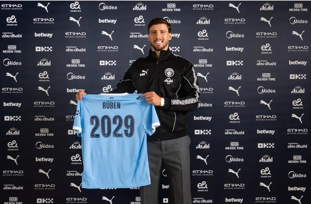 Manchester City Announce Contract Extension for Rúben Dias Until 2029