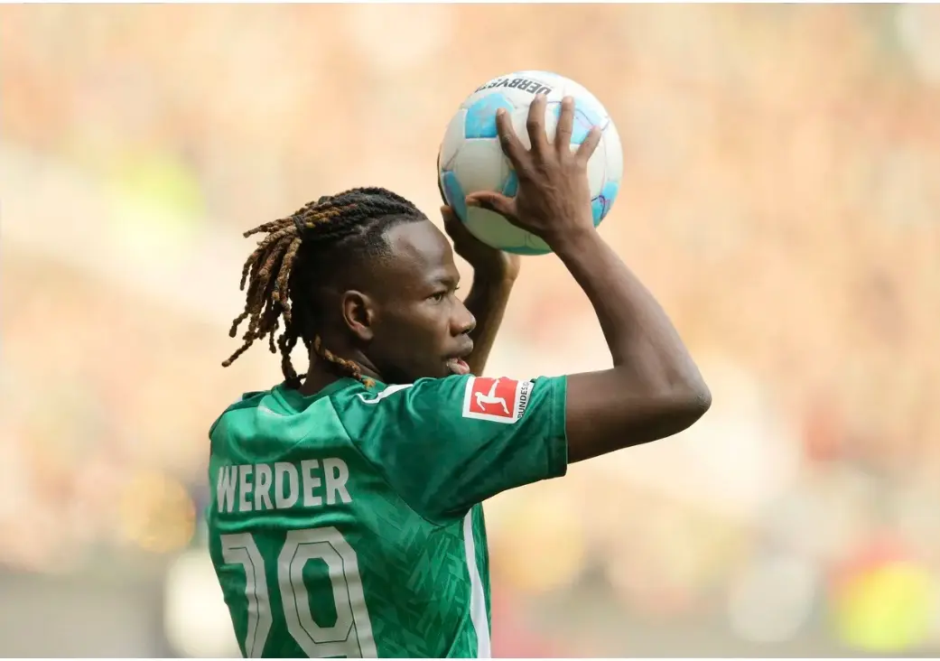 Four Clubs Enter Late Transfer Window Battle for Manchester City’s Issa Kabore