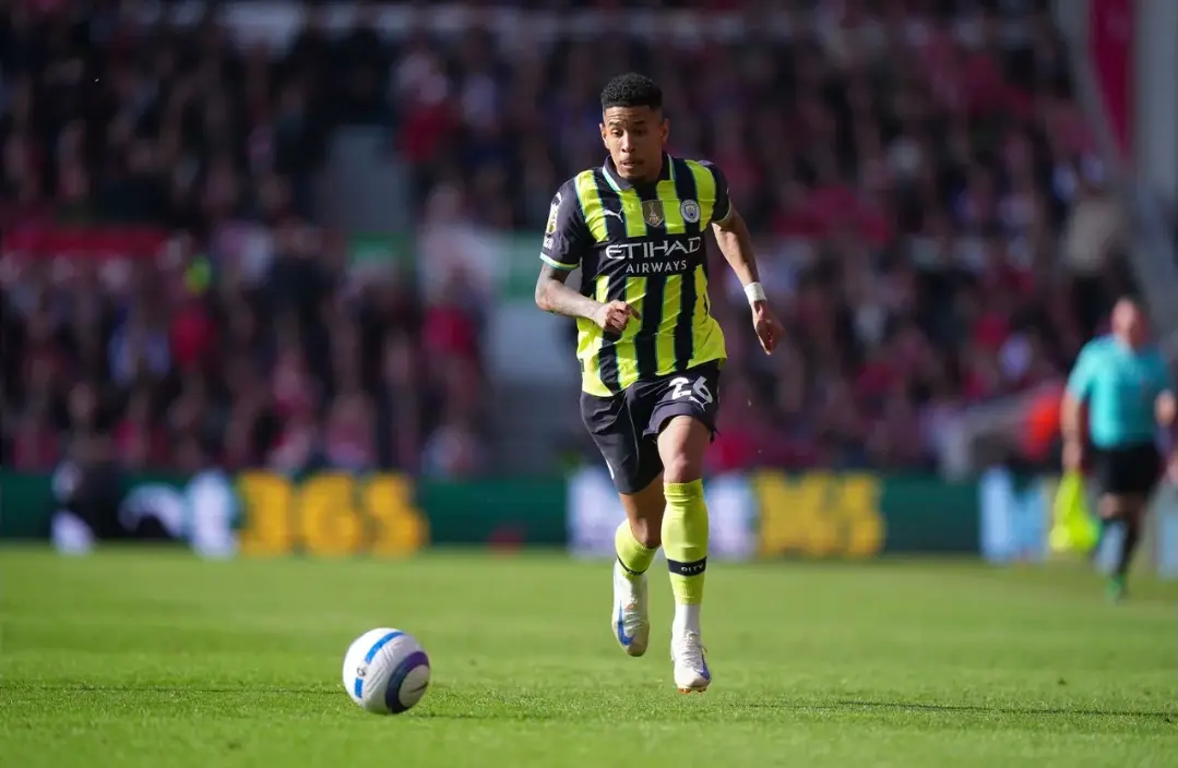 Savinho Sends Emotional Three-Word Message to Manchester City Fans Amid Strong Etihad Future
