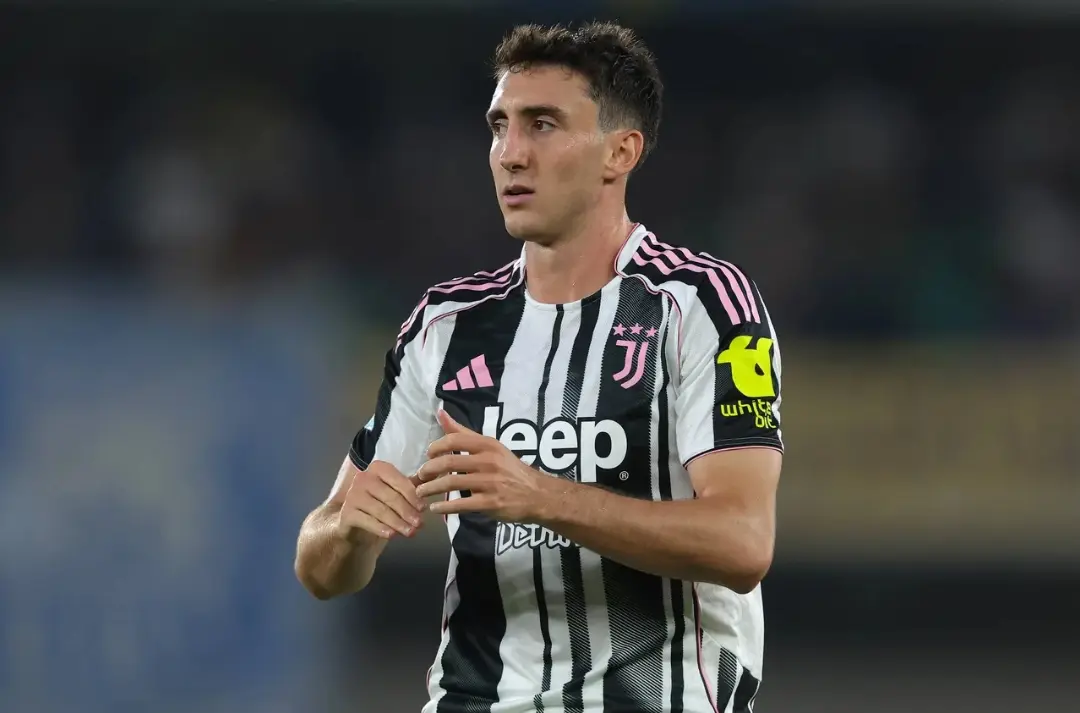 Juventus Boss Igor Tudor Opens Door for Andrea Cambiaso to Join Manchester City