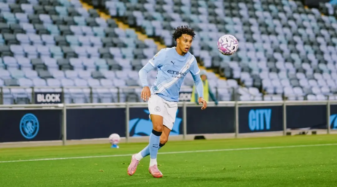 12 Manchester City Academy Players on October International Duty