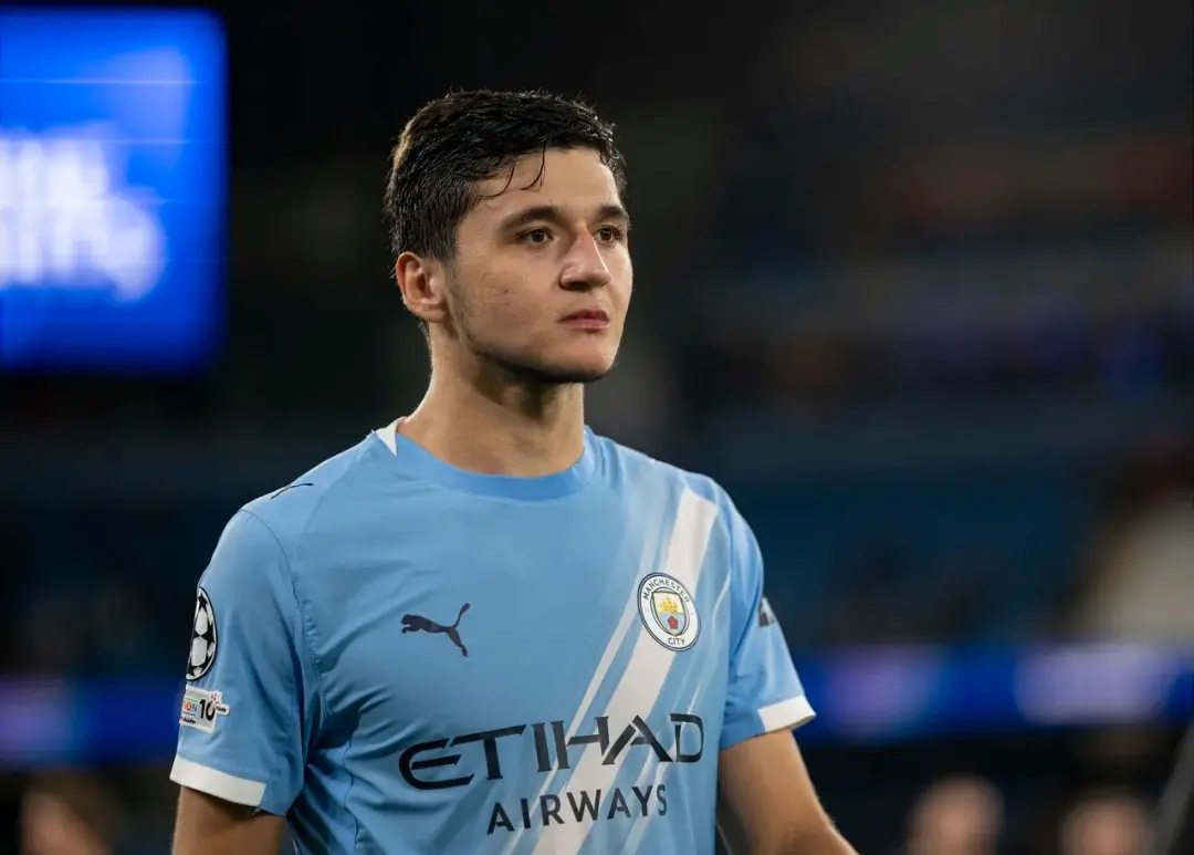 Manchester City ‘Keep Close Eye’ on January Transfer Window – Problem Position ‘Not Ruled Out’
