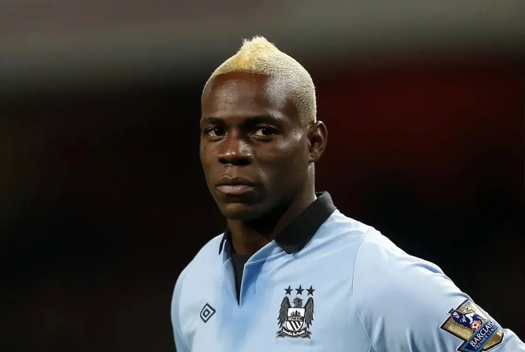 Mario Balotelli Reflects on Manchester City Career, Claims English Tabloids “Went Overboard”